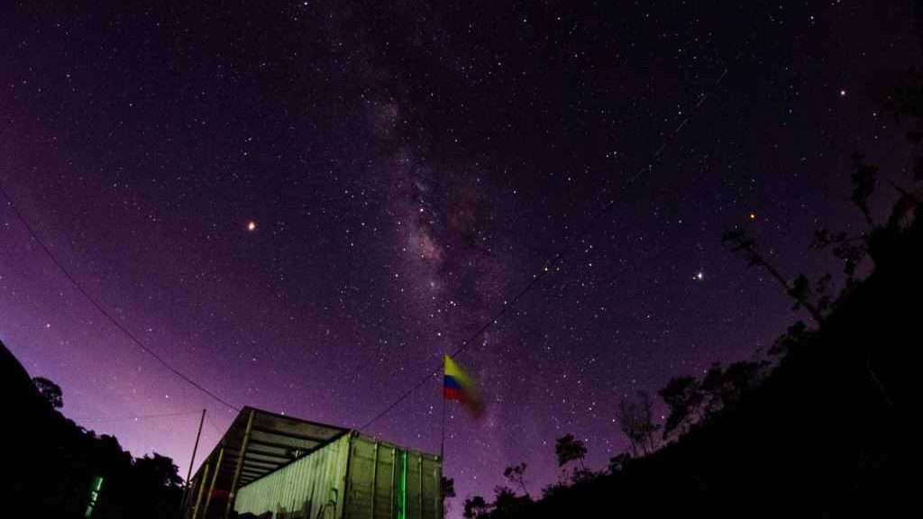 Cielo nocturno en Tierra Dulce Hometainer
